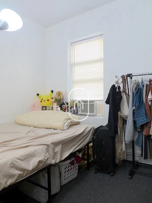 1 bed, 999 sqft, $2,400 — Photo 2