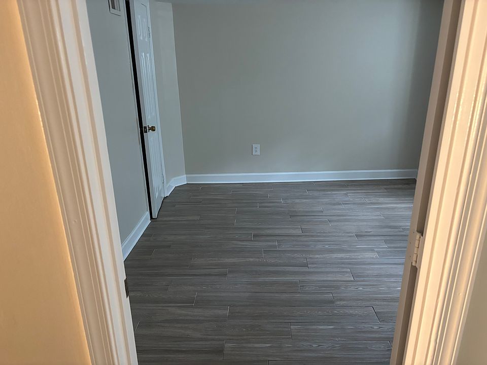 Front Bedroom