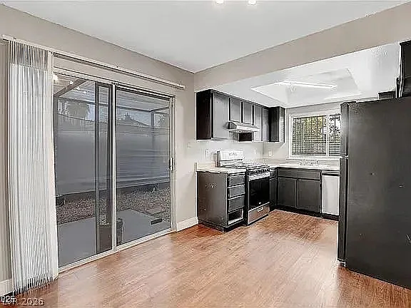 4339 Spencer St #15 — Photo 5