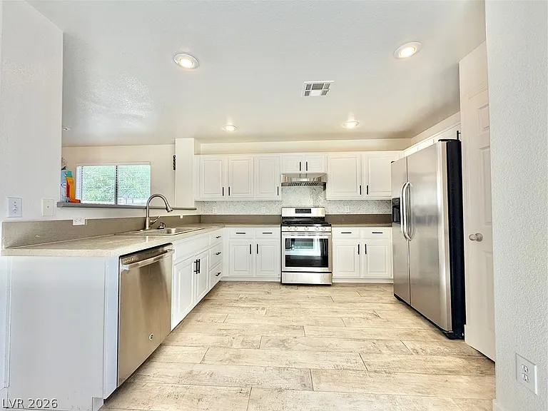 5863 Rose Tiara Dr — Photo 8