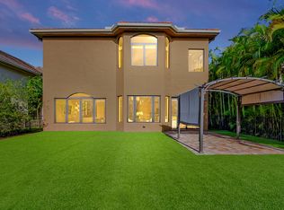 3428 Collonade Dr, Wellington, FL 33449