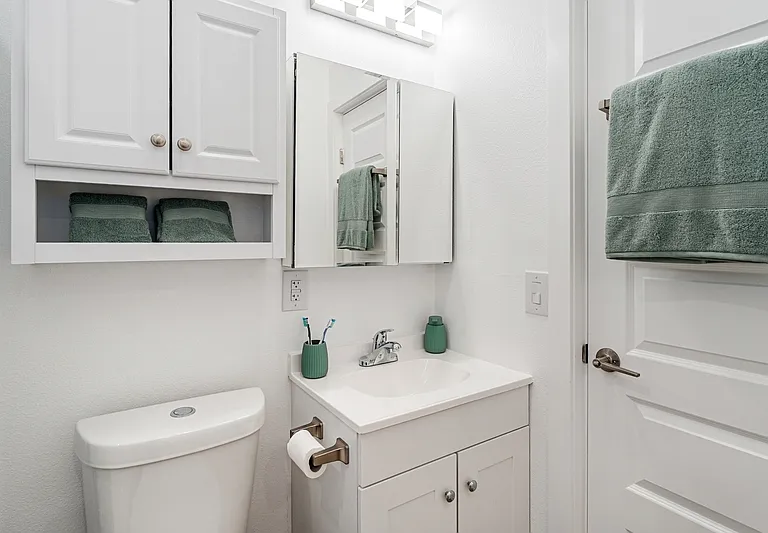 204 Marlin St #10 — Photo 5