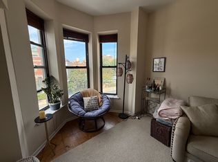 415 W Armitage Ave, Chicago, IL 60614