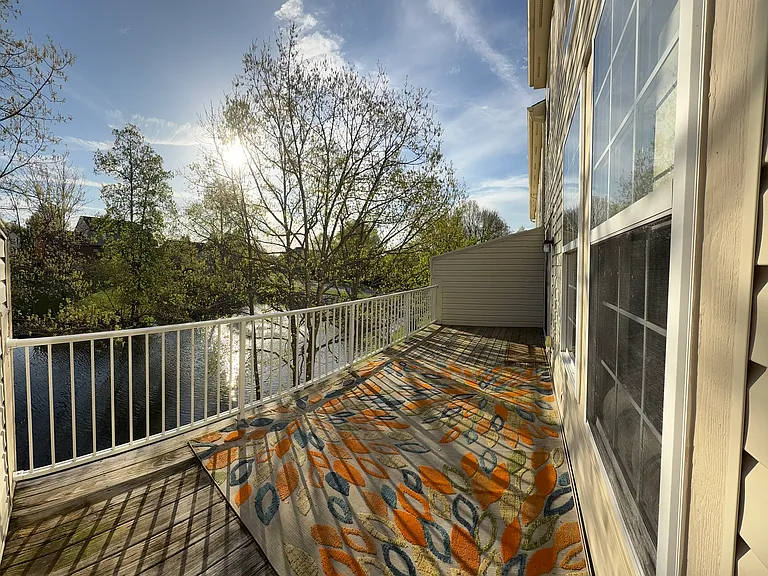 8560 Wiltshire Way — Photo 44