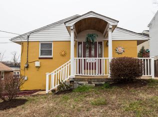 2028 S Lowell St, Arlington, VA 22204
