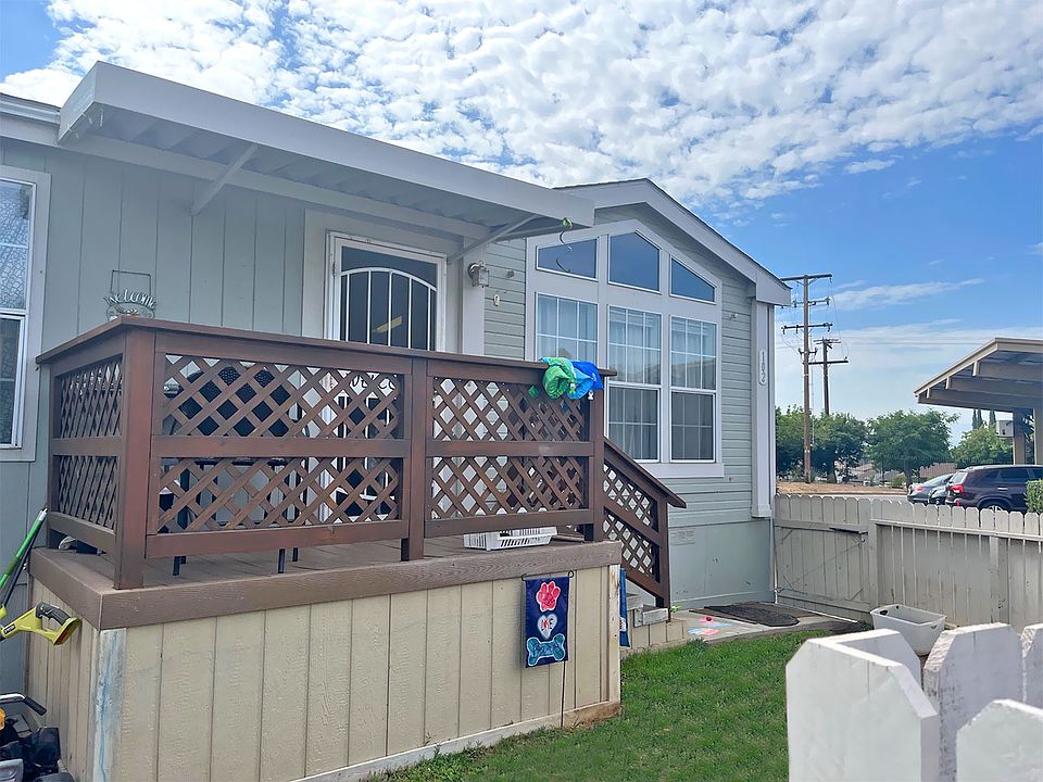 2nd image of 6130 Camino Real Space 102