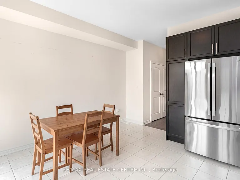 353 Inspire Blvd — Photo 12