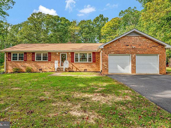 2nd image of 13110 Chapel Hills Dr