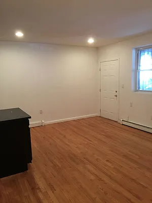 Rented by Donawald Realty INC | media 5