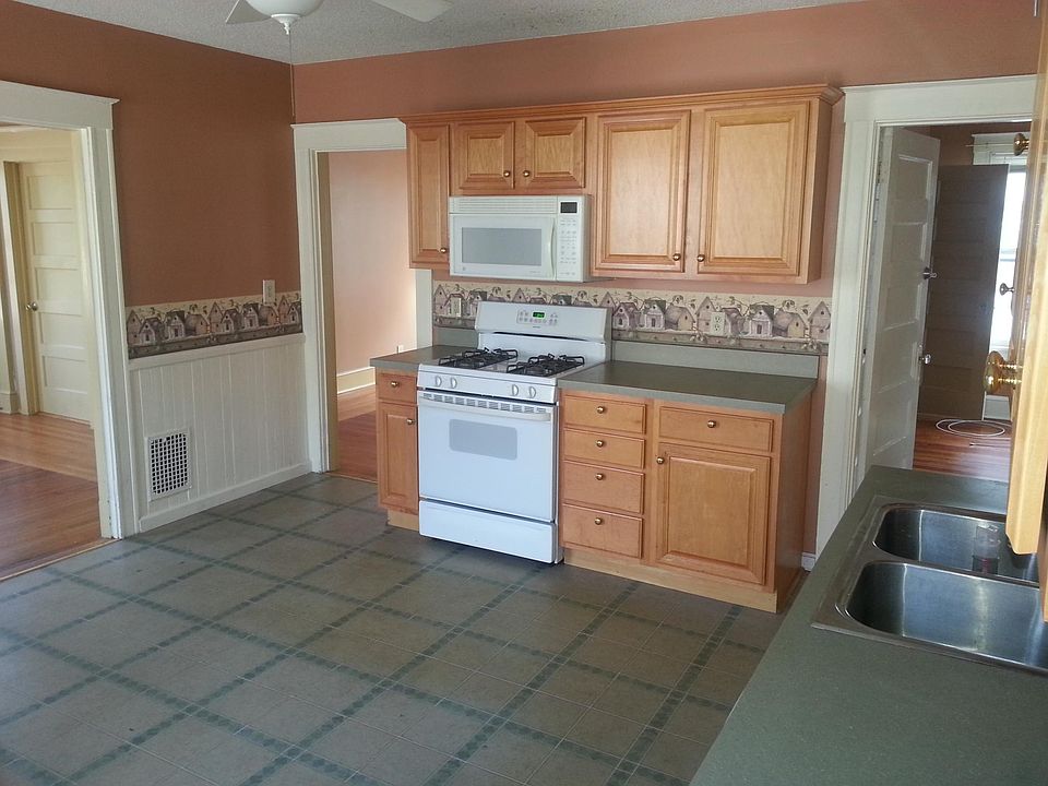 1st image of 81 Sefton Dr #2