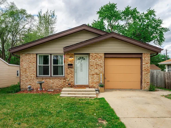 1607 Barton Blvd, Rockford, IL 61103