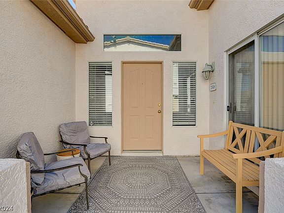 2nd image of 268 Big Horn Dr #B