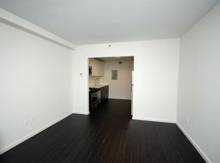 235 E 44th St APT 6C, New York, NY 10017