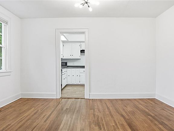 5th image of 4405 Wake Forest Rd