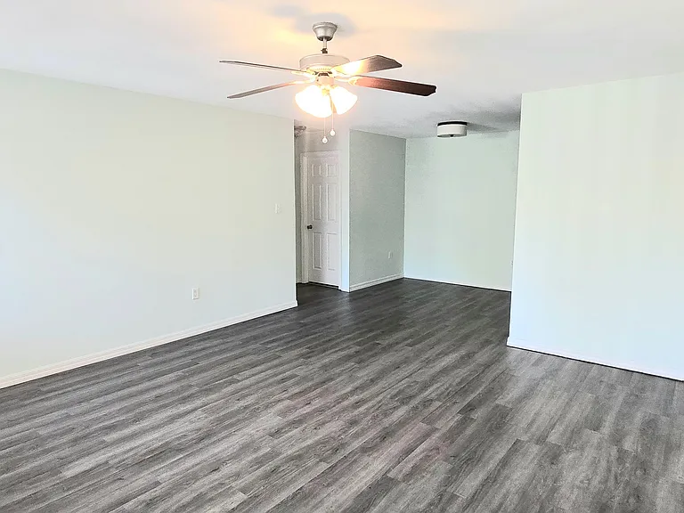 13373 Arbor Pointe Cir #202 — Photo 2
