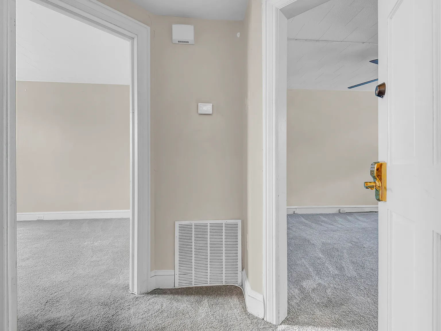1 bed, 700 sqft, $950 — Photo 3