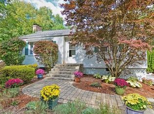 51 Southville Rd, Southborough, MA 01772