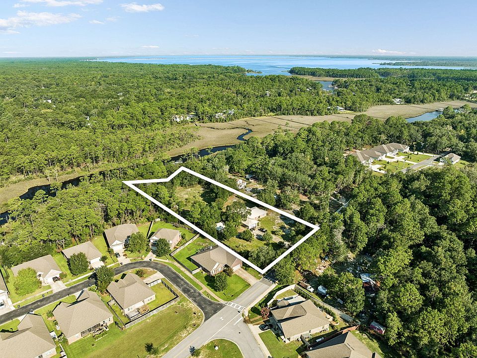1st image of 651 Old Ferry Rd