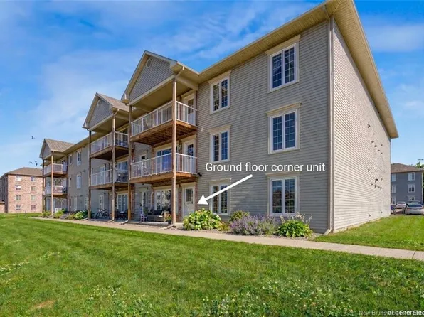 160 Valcour Dr #104, Fredericton, NB E3C 0C9