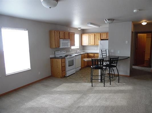 2nd image of 429 Mitchell St #I-2