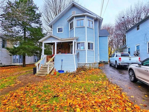 39 Jefferson St, Auburn, NY 13021