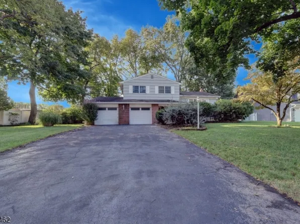 15 Jocelyn Pl, Pequannock Twp., NJ 07444