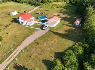 84 Saint Paul E, Grande Anse, NB E8N 1L2