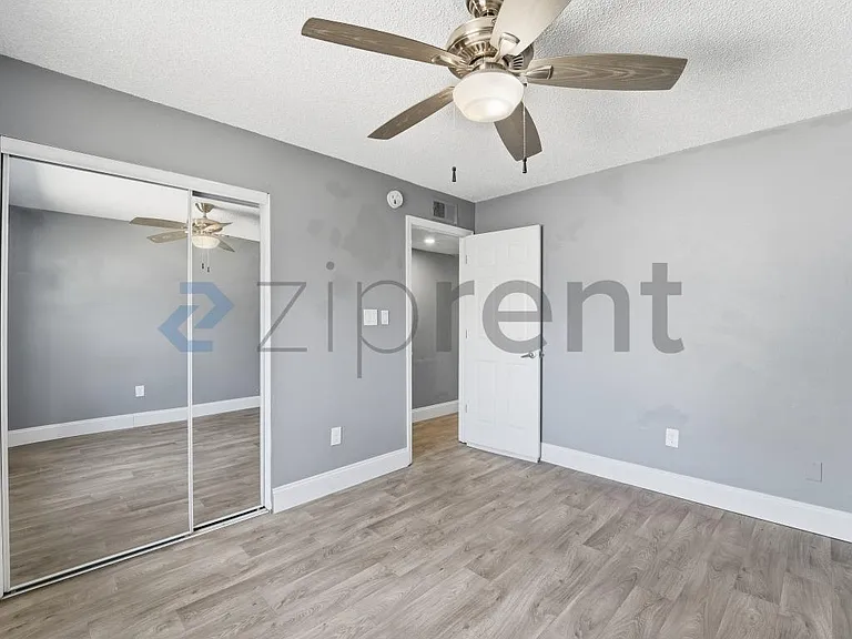 1228 E Barbara Dr — Photo 19