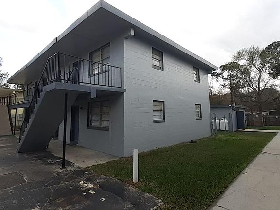 3rd image of 5141 Shenandoah Ave APT 2