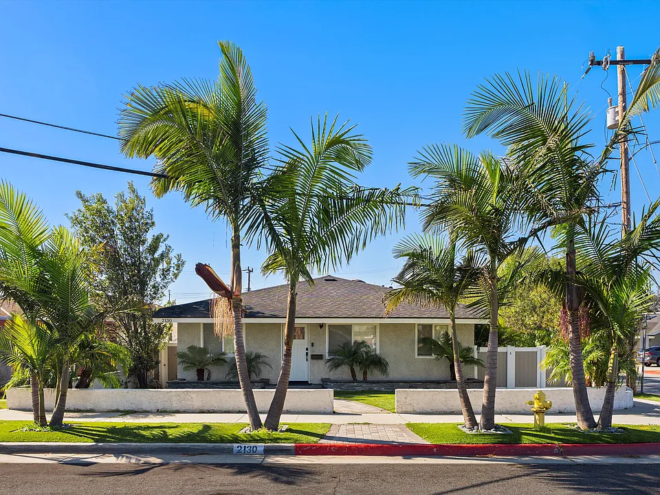 2130 Santa Fe Ave