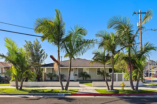 2130 Santa Fe Ave Photo 1