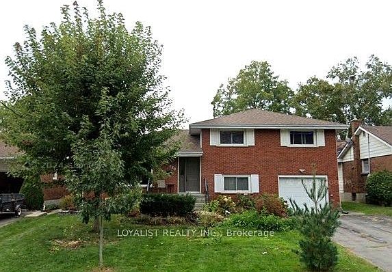 1st image of 220 Parrott Dr