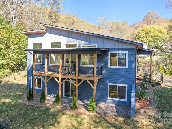 1807 Fisher Creek Rd, Sylva, NC 28779