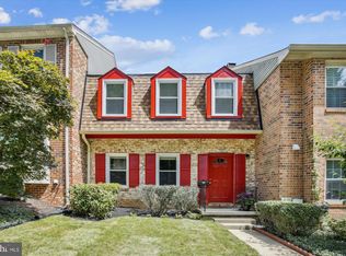 7605 Heatherton Ln, Potomac, MD 20854