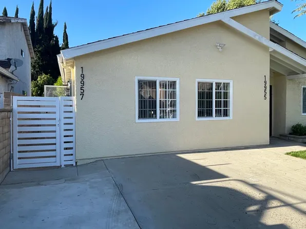 19957 Strathern St, Winnetka, CA 91306
