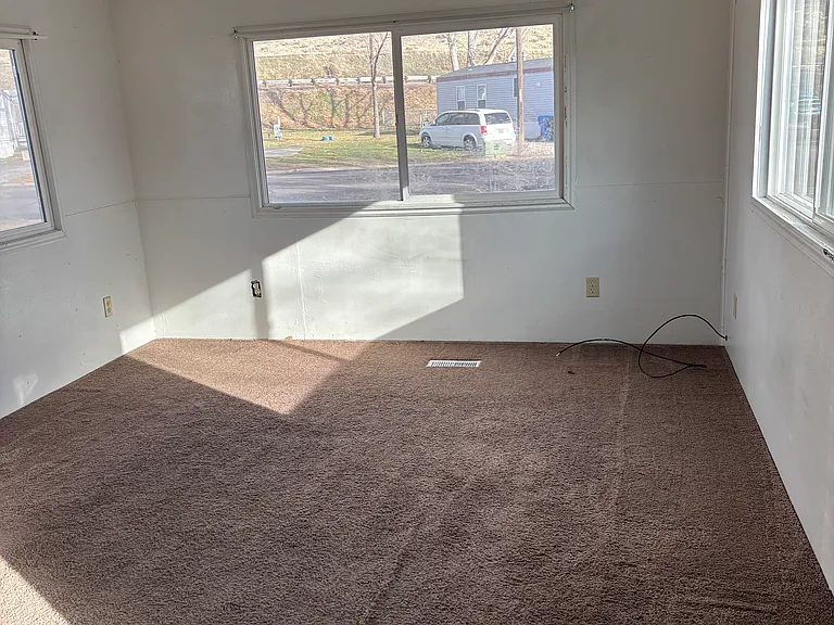 1550 Yellowstone Ave #102 — Photo 4