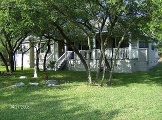 208 S Cougar Ave, Cedar Park, TX 78613