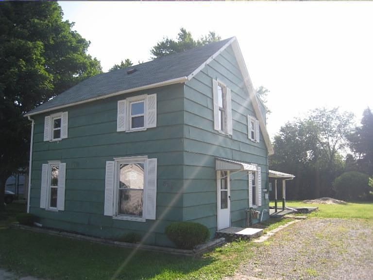1st image of 862 Lincoln Ave