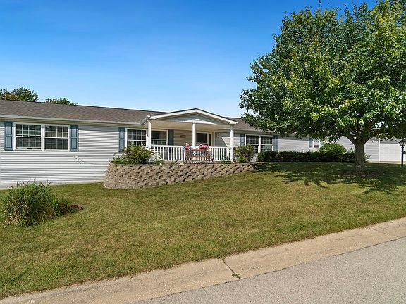 3rd image of 8420 Willowtree Dr