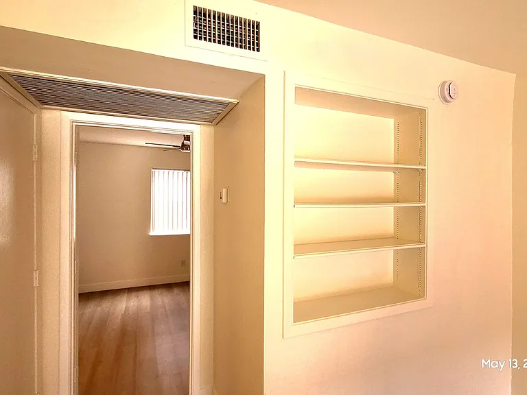 126 E Mohave Rd — Photo 14