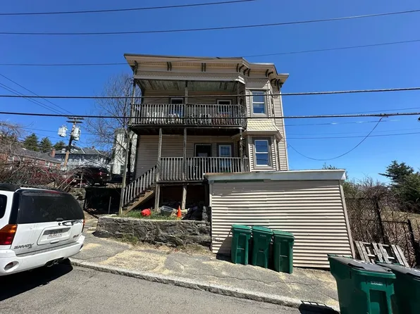 8 Sheldon St, Fitchburg, MA 01420