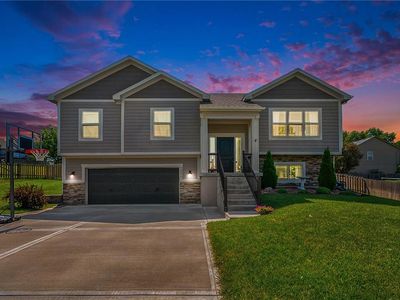 11044 N Laurel Ave, Kansas City, MO, 64157