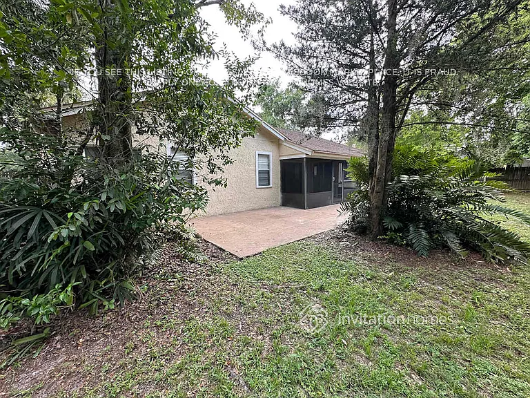 3908 Woodglade Cv — Photo 12