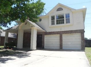 2841 Garden Grove Rd, Grand Prairie, TX 75052