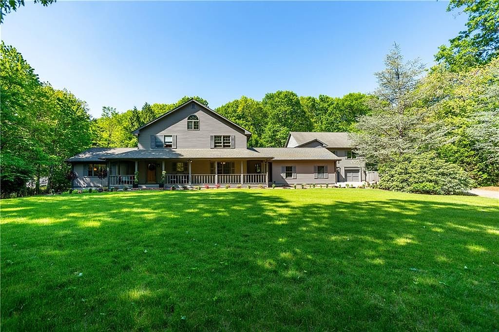 145 Beechwood Dr, Cranston, RI 02921 MLS 1335420 Zillow