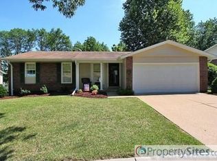 4534 Meadowford Dr, Saint Louis, MO