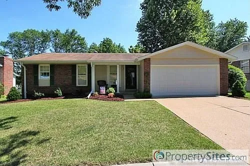 4534 Meadowford Dr photo 1