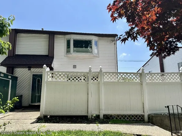 83 N Gannon Ave #A, Staten Island, NY 10314