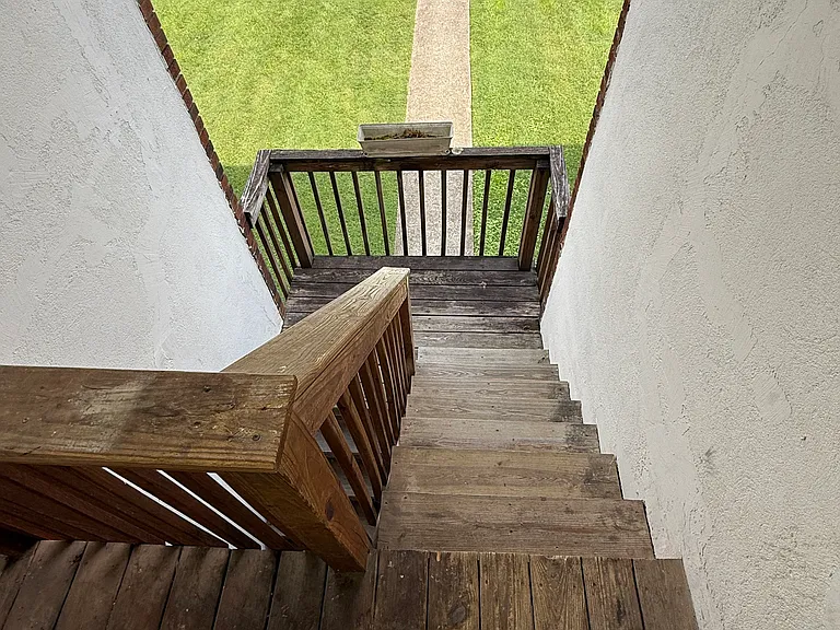 1911 Roanoke Ave #4 — Photo 25