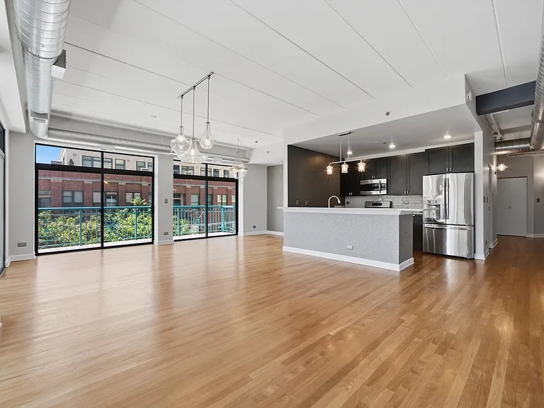 920 W Madison St #B4 — Photo 13